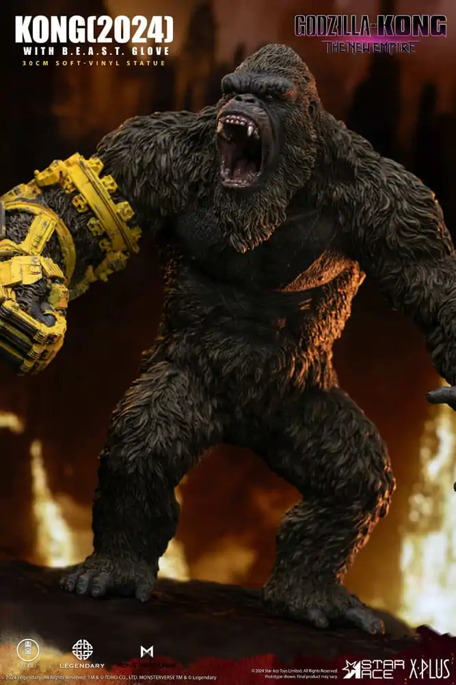 Godzilla vs. Kong: The New Empire Statuie Soft Vinyl Kong cu B.E.A.S.T. Glove 30 cm poza produsului