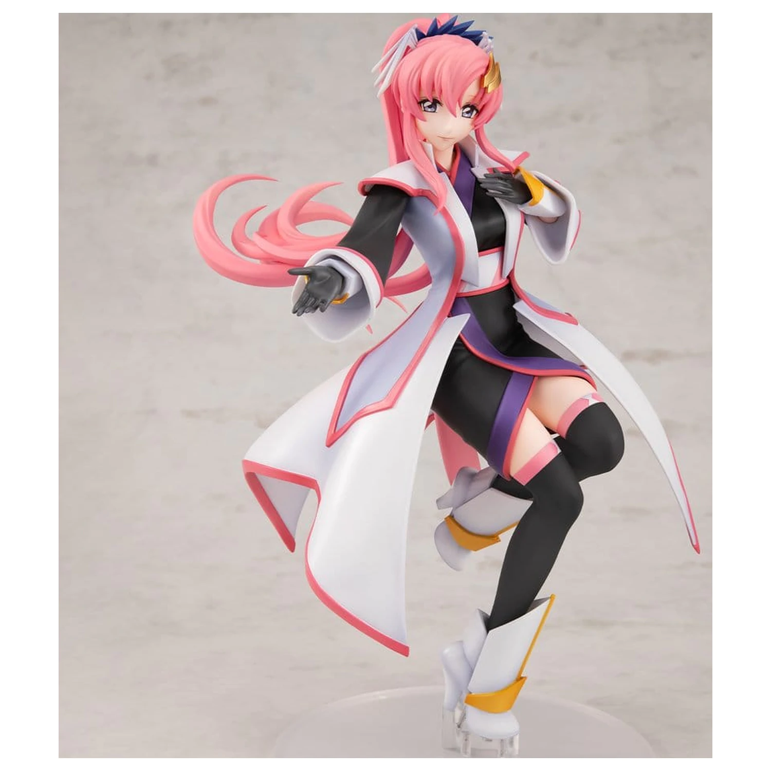 Figurina PVC Seria Gundam GGG (Gundam Girls Generation) Mobile Suit Gundam SEED FREEDOM Lacus Clyne Battle Surcoat Ver. 22 cm poza produsului