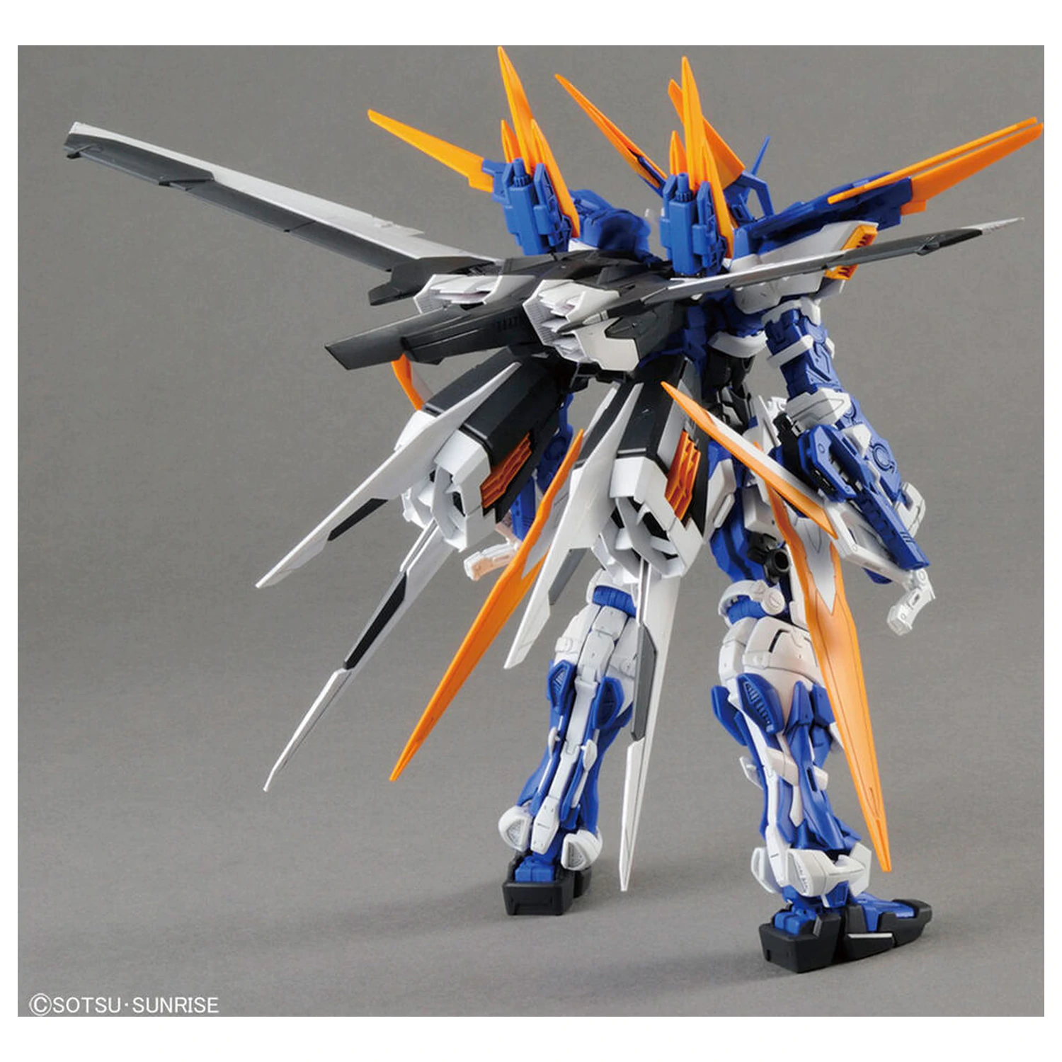 Model Kit MG 1/100 Gundam Astray Blue Frame D poza produsului