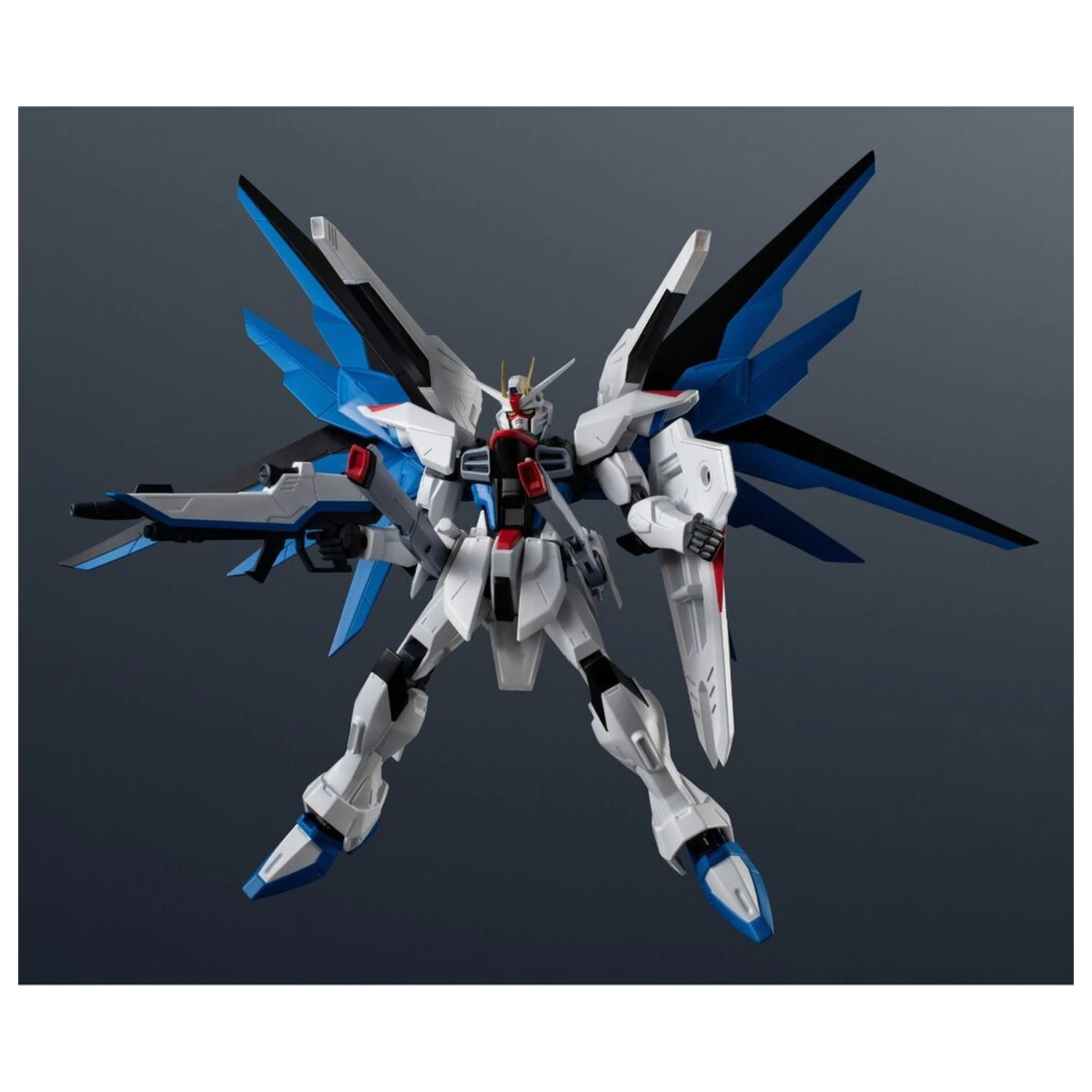 Gundam Universe ZGMF-X10A Freedom Gundam Renewal figurina 15cm poza produsului