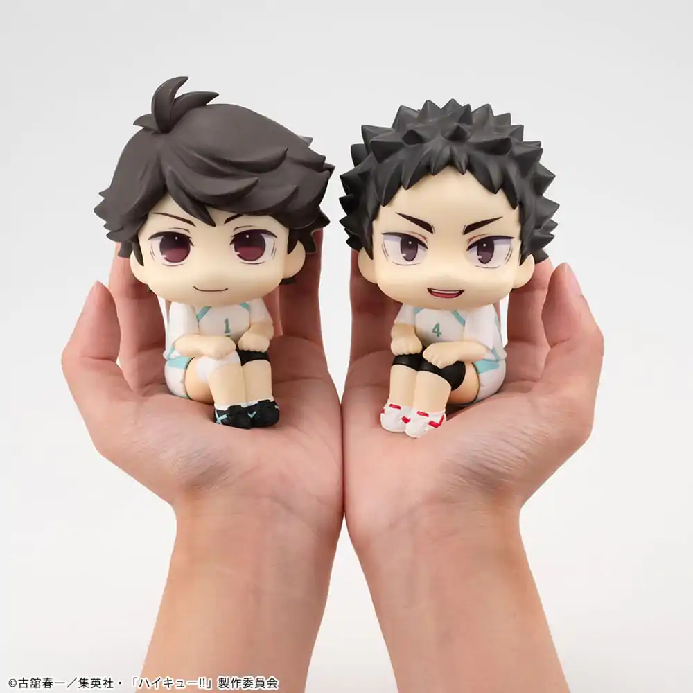 Haikyu!! Look Up Statui PVC Toru Oikawa & Hajime Iwaizumi Uniform Ver. 11 cm (cu cadou) poza produsului