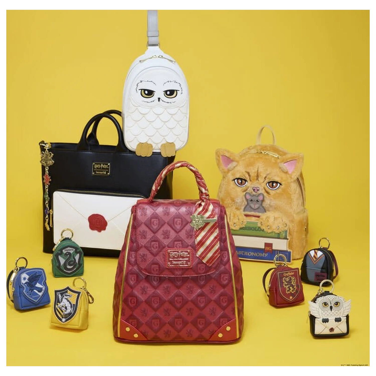 Harry Potter by Loungefly Sling Bag Hedwig poza produsului