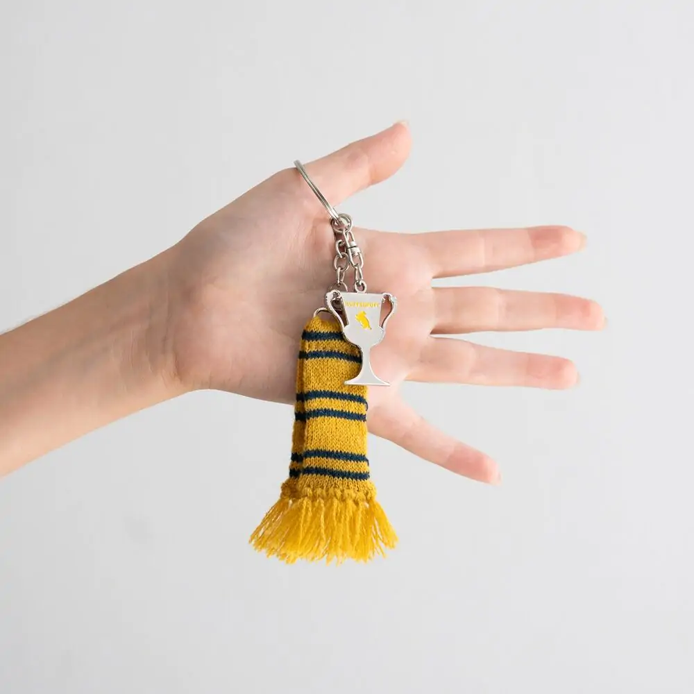 Breloc Harry Potter Hufflepuff scarf poza produsului