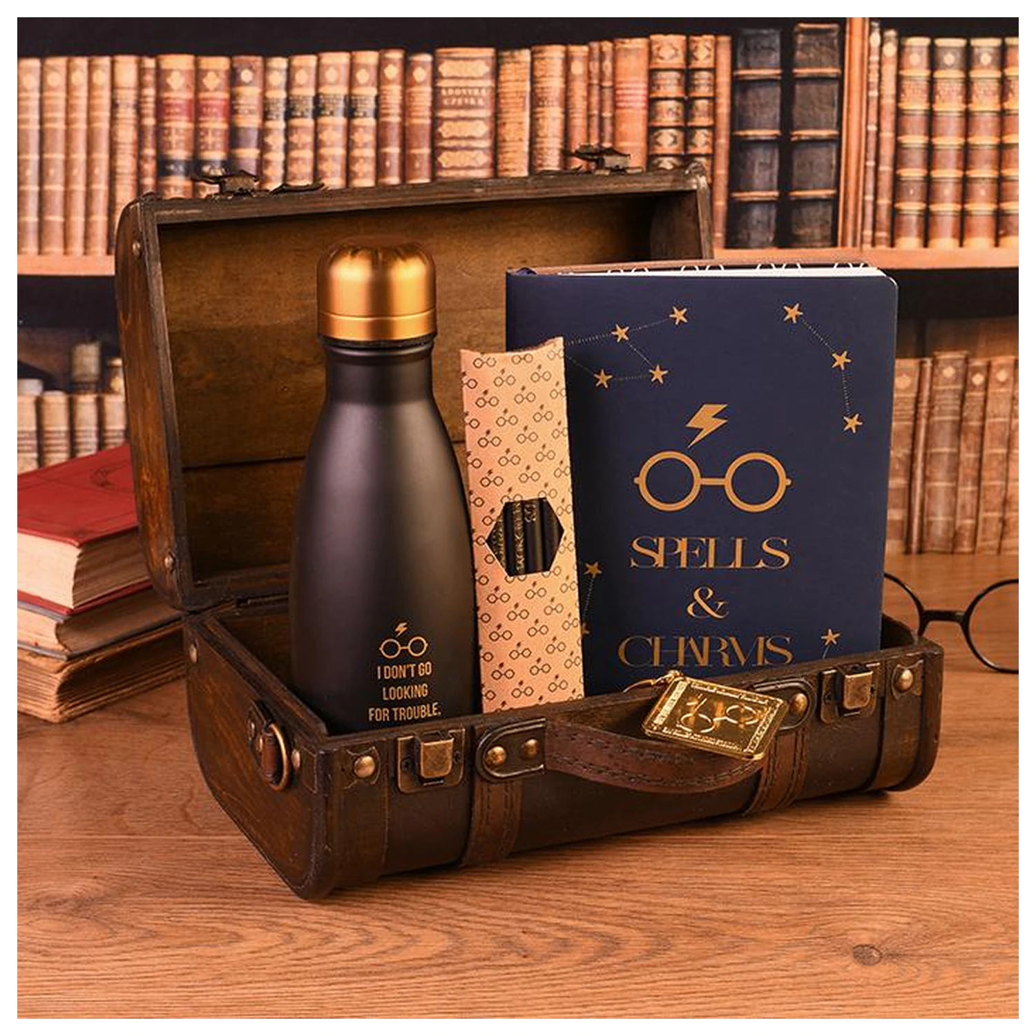 Harry Potter Premium Trunk Set cadou Trouble Finds Me poza produsului