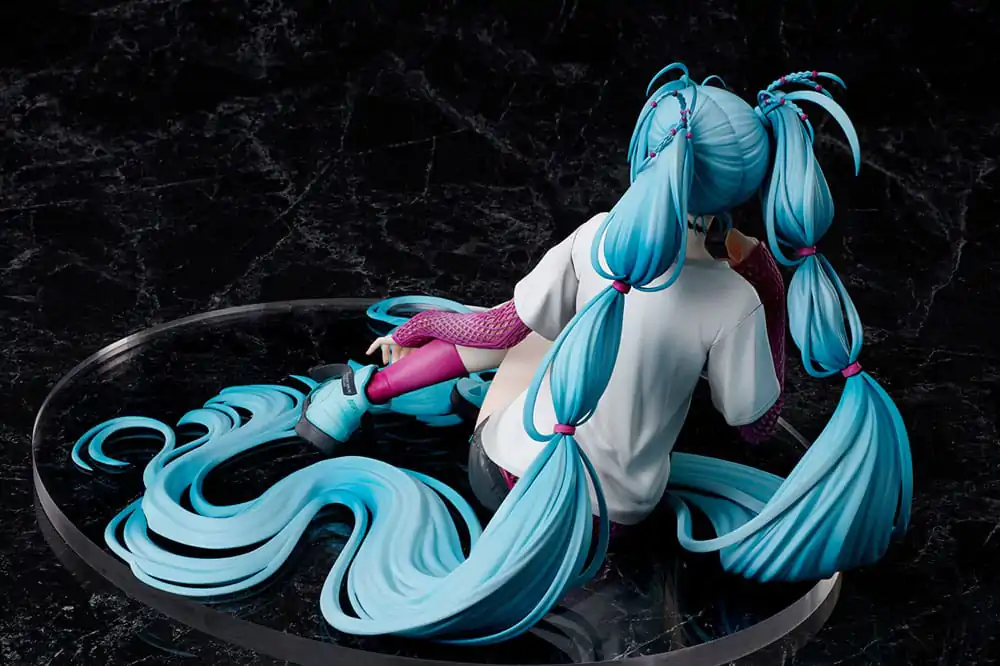 Statuie Hatsune Miku 1/4 Yoneyama Mai The Latest Street Style "Cute" Limited Edition 17 cm poza produsului