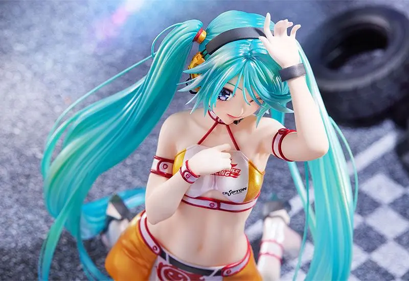 Hatsune Miku GT Project Statuie PVC 1/7 Racing Miku 2010 Ver. Art by Kentaro Yabuki 18 cm poza produsului