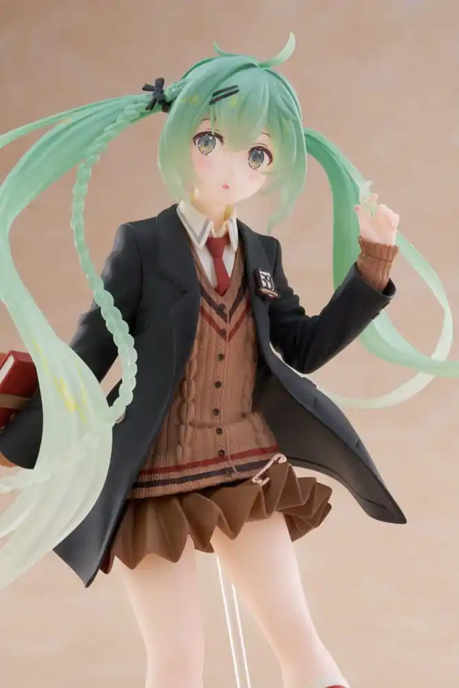 Hatsune Miku Statuie PVC Hatsune Miku Fashion Preppy Ver. 18 cm poza produsului