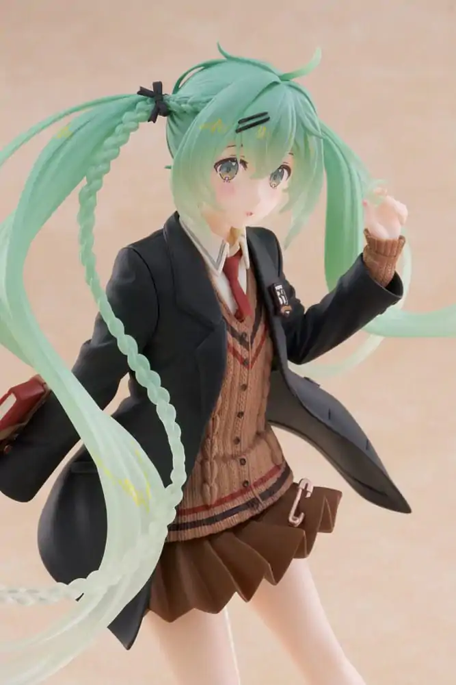 Hatsune Miku Statuie PVC Hatsune Miku Fashion Preppy Ver. 18 cm poza produsului