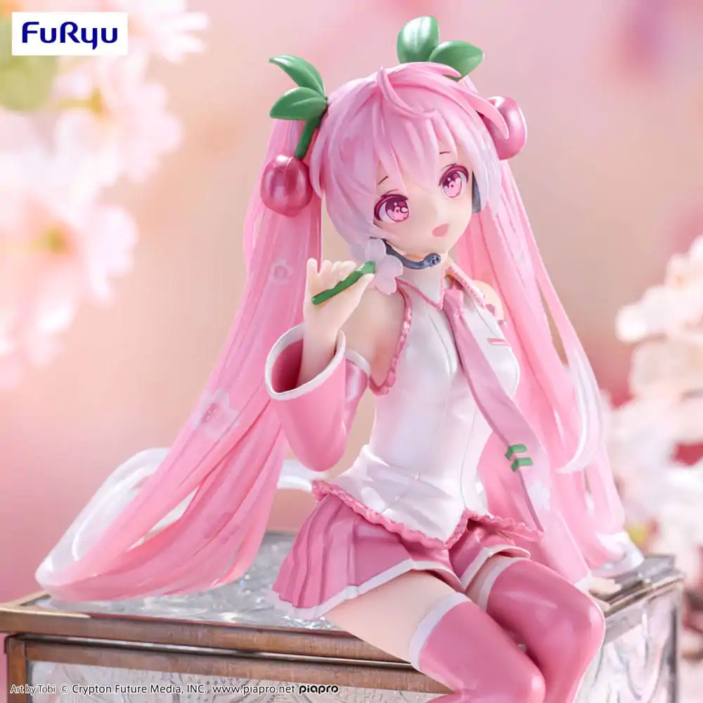 Statuie PVC opritor de tăiței Hatsune Miku Sakura Miku 2024 Pearl Color Ver. 15 cm poza produsului