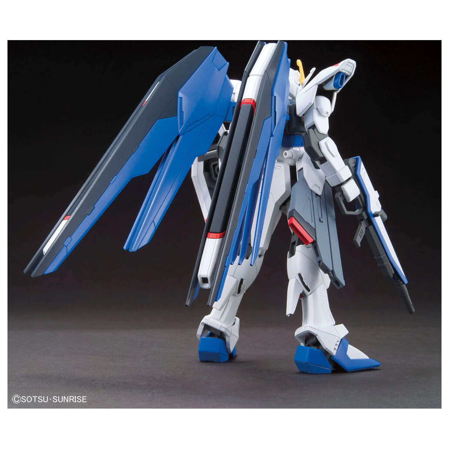 Kit Model HGCE la scara 1/144 Freedom Gundam poza produsului