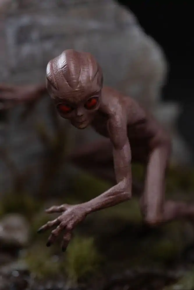 Statuie Artistică pe Scară I want to Believe 1/10 ET Varginha 17 cm poza produsului
