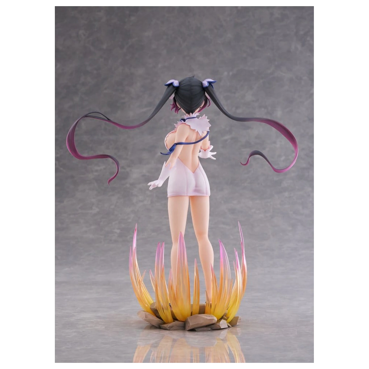 Is It Wrong to Try to Pick Up Girls in a Dungeon? V Figurina PVC 1/7 Hestia Divinity Unleashed Ver. AmiAmi Limited Edition 24 cm poza produsului
