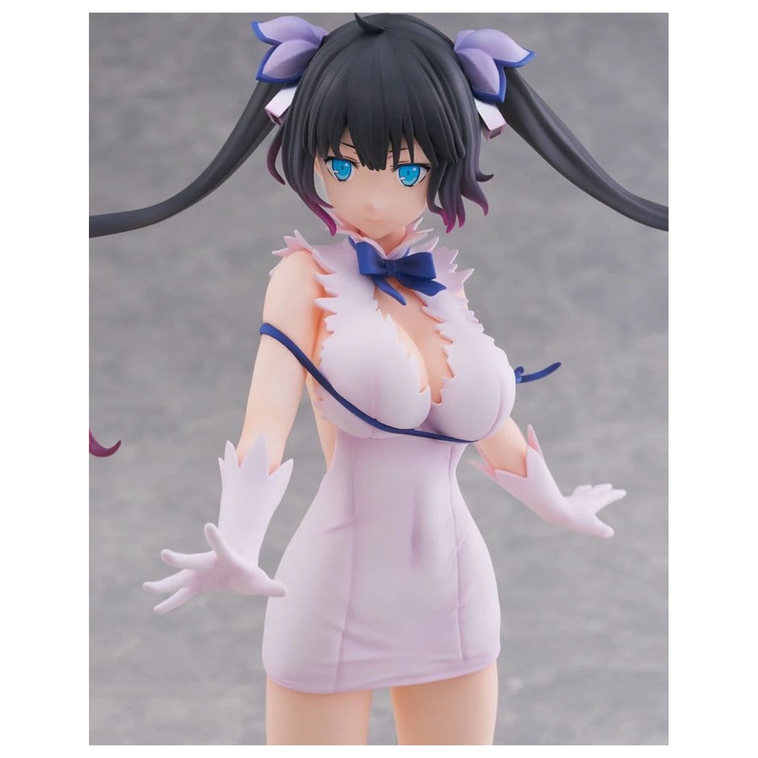 Is It Wrong to Try to Pick Up Girls in a Dungeon? V Figurina din PVC la scară 1/7 Hestia Divinity Unleashed Ver. 24 cm poza produsului