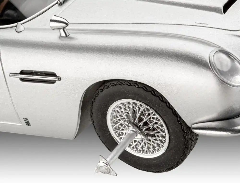 James Bond Advent Calendar Aston Martin DB5 Model Kit Model 1/24 poza produsului