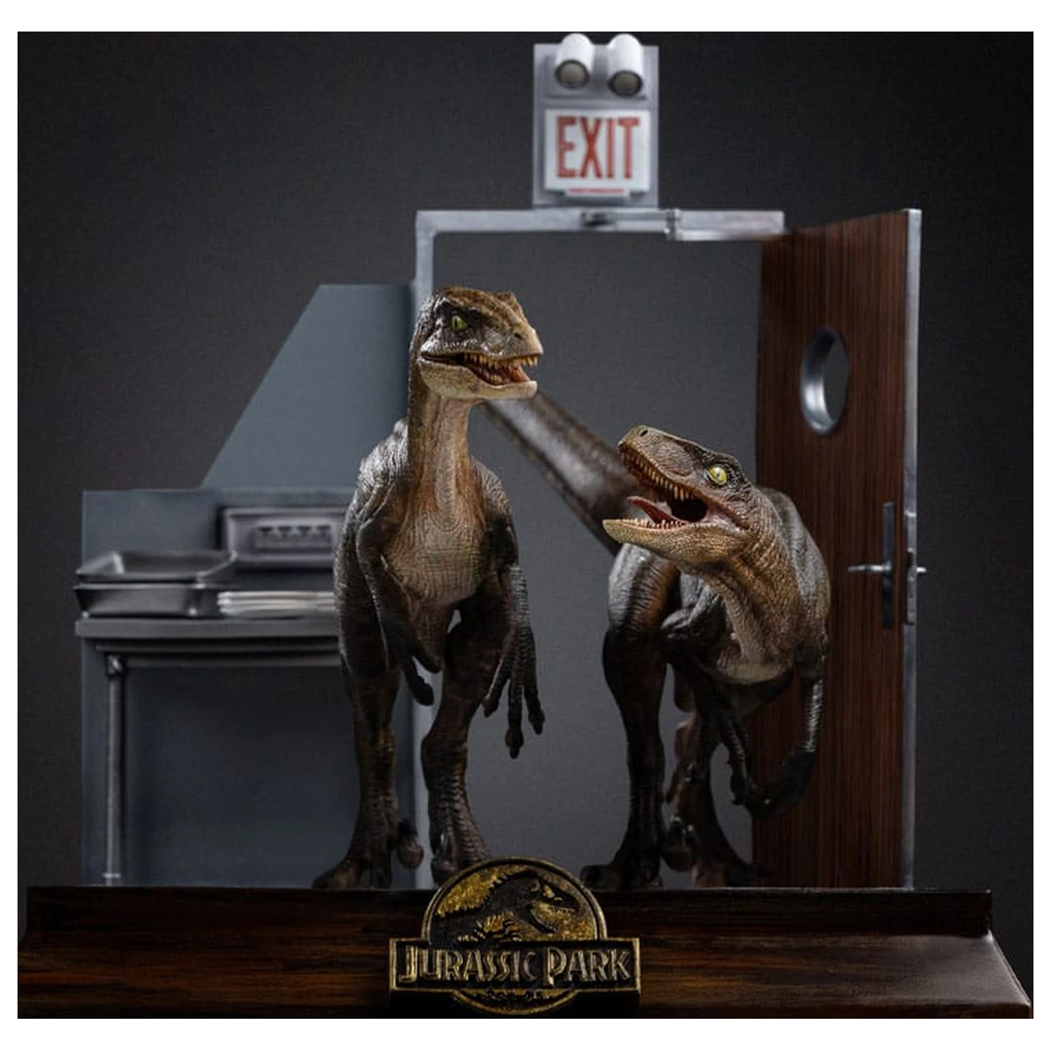 Jurassic Park Art Scale Statuie 1/10 Raptors at the Kitchens Door 28 centimetri poza produsului