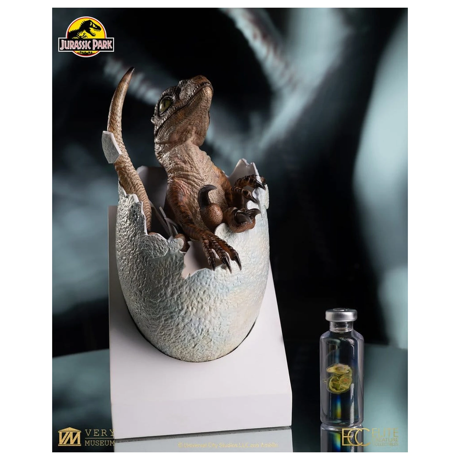 Jurassic Park Replica Bust Velociraptor Hatching Egg 24 cm poza produsului