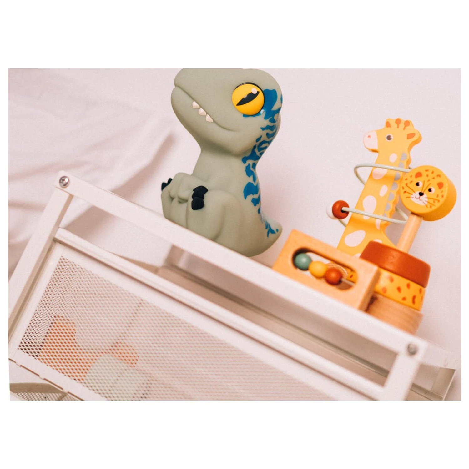 Jurassic World Blue lampa squishy poza produsului