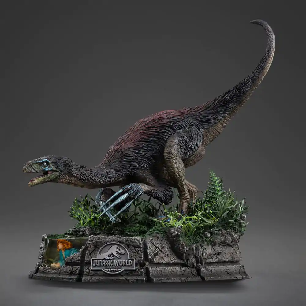 Jurassic World: Dominion Demi Art Scale Statuie 1/20 Therizinosaurus 29 cm poza produsului