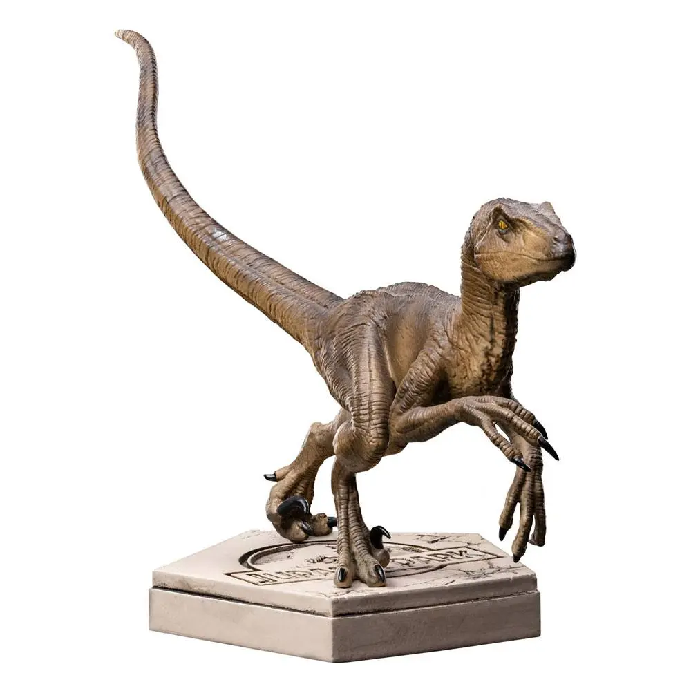 Statuie Jurassic World Icons Velociraptor B 9 cm poza produsului