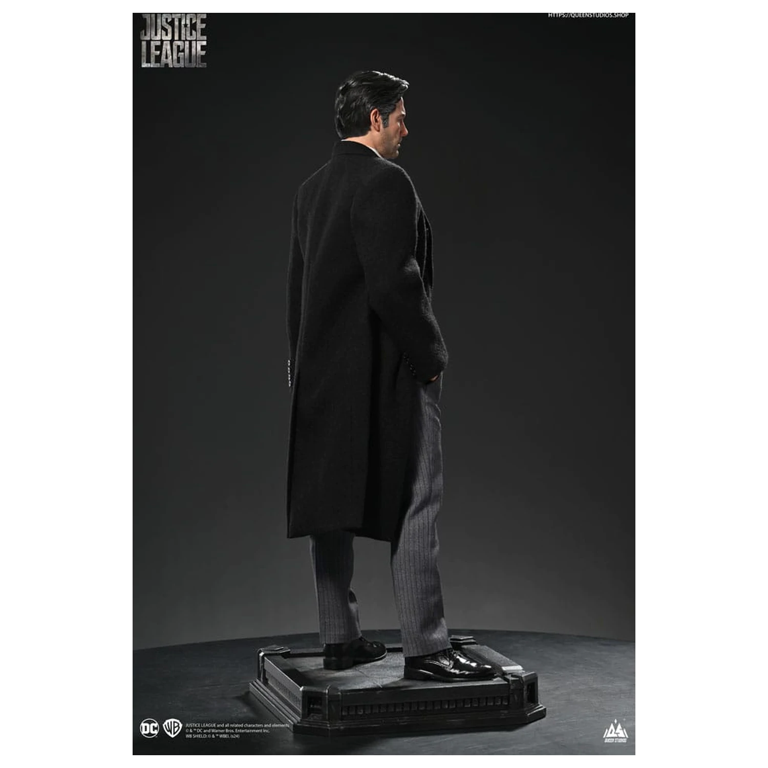 Statuie Justice League 1/4 Bruce Wayne (Ben Affleck) 51 cm poza produsului