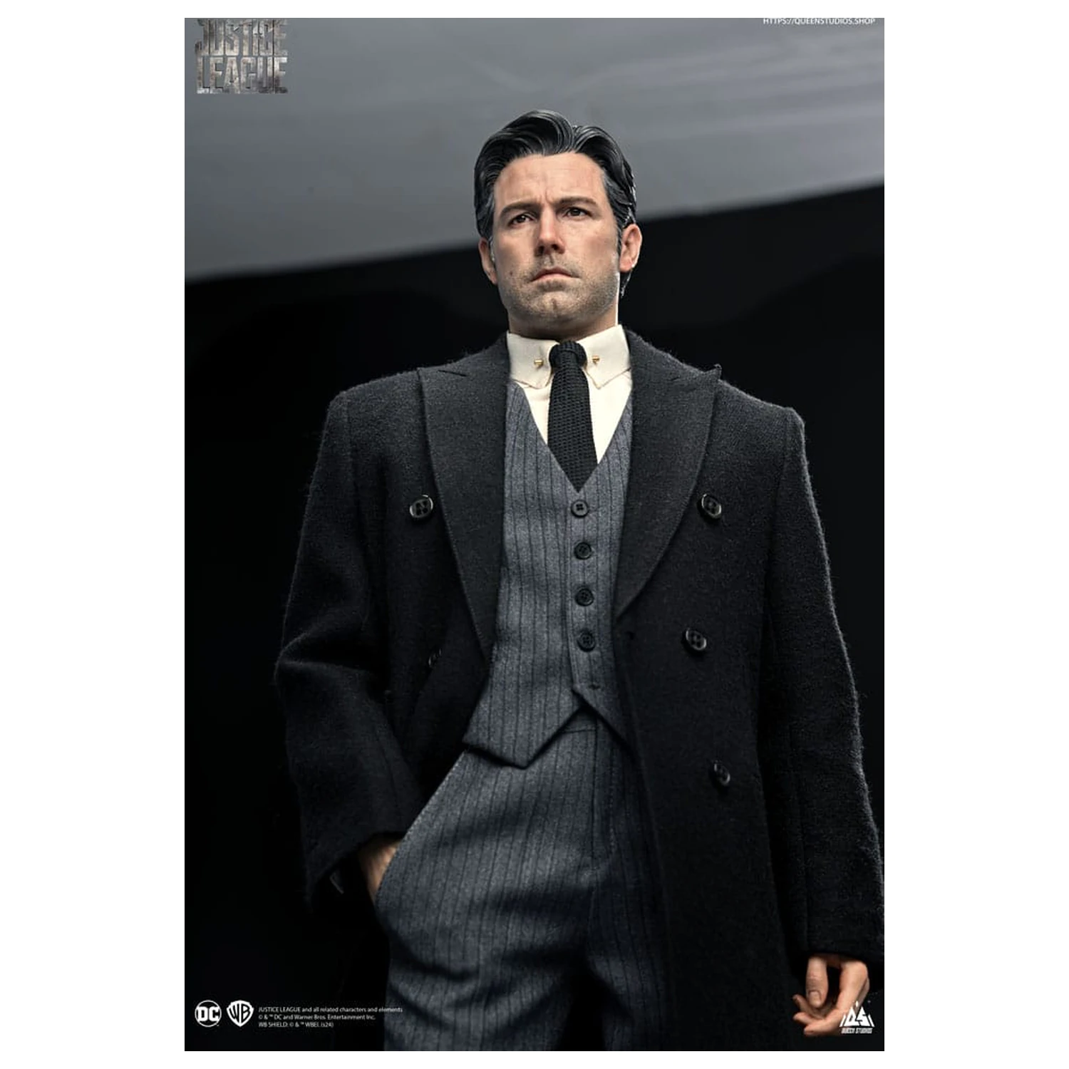 Statuie Justice League 1/4 Bruce Wayne (Ben Affleck) 51 cm poza produsului