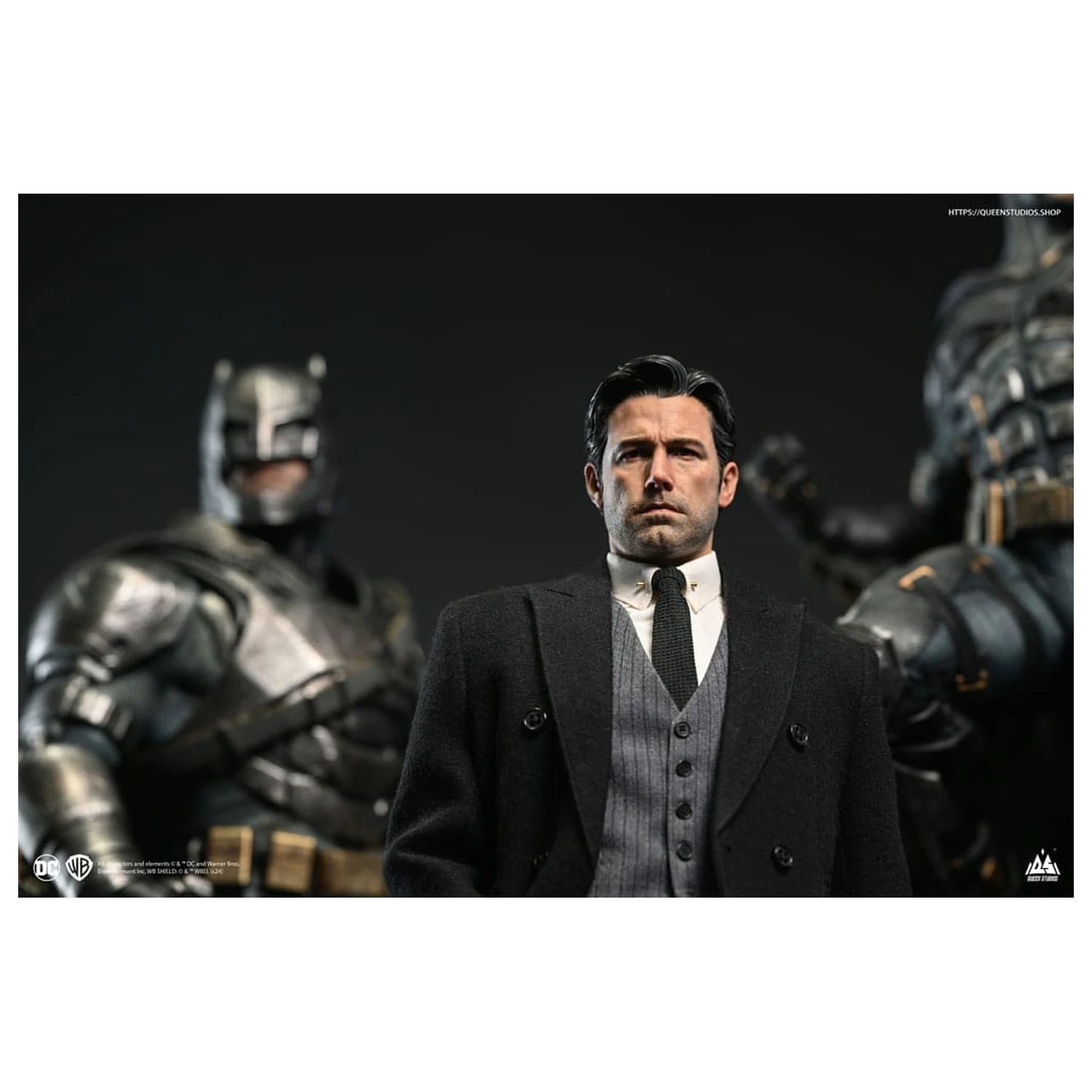 Statuie Justice League 1/4 Bruce Wayne (Ben Affleck) 51 cm poza produsului