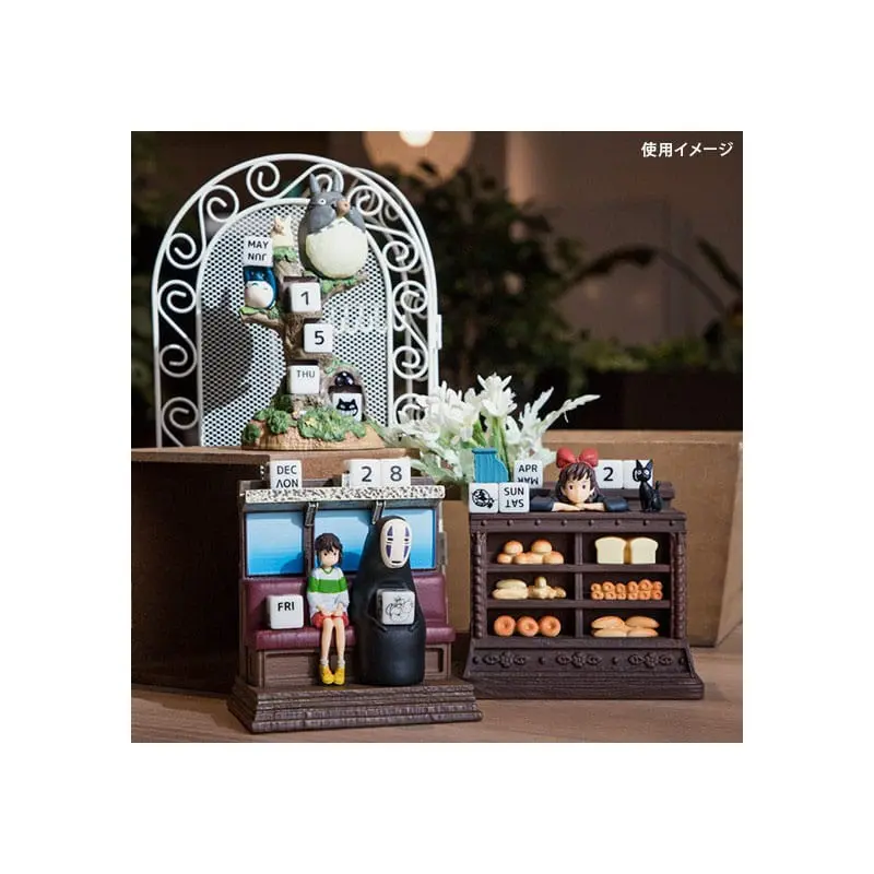 Kiki's Delivery Service Statuie Tricicletă Dioramă / Calendar Kiki Salesclerk 11 cm poza produsului