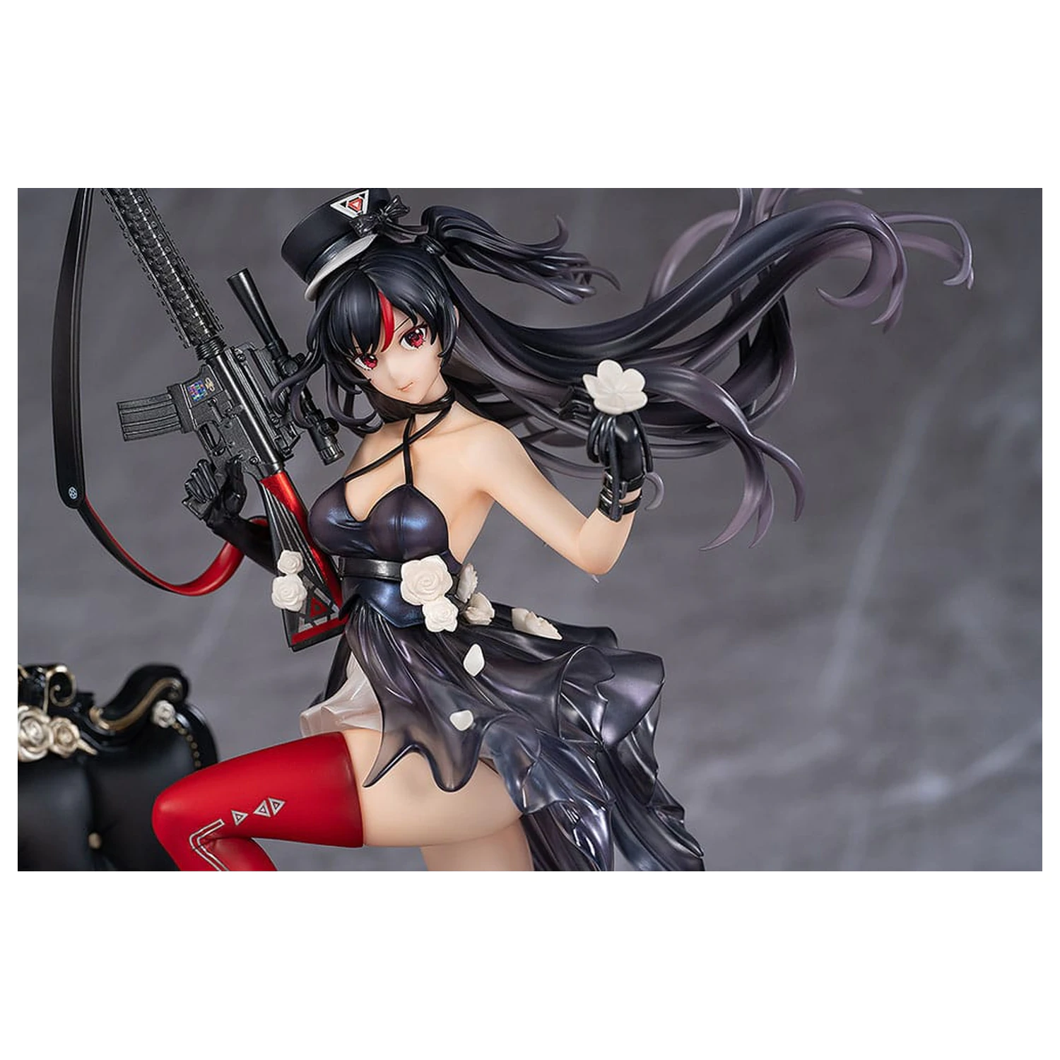 Knives Out PVC Statuie 1/7 Diane: Banquet Dance Ver. 29 cm poza produsului