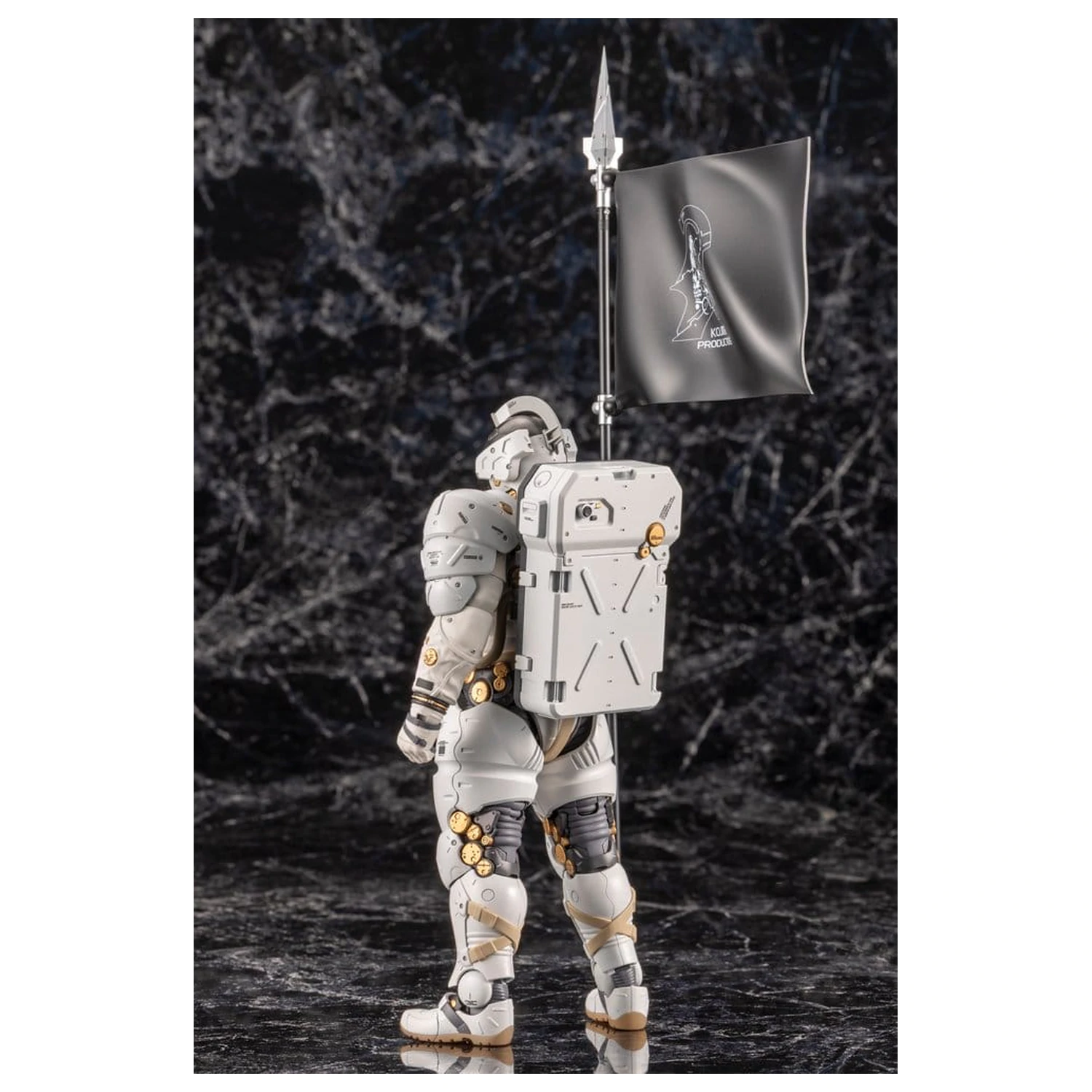 Kojima Productions Plastic Kit Model Ludens 19 cm poza produsului