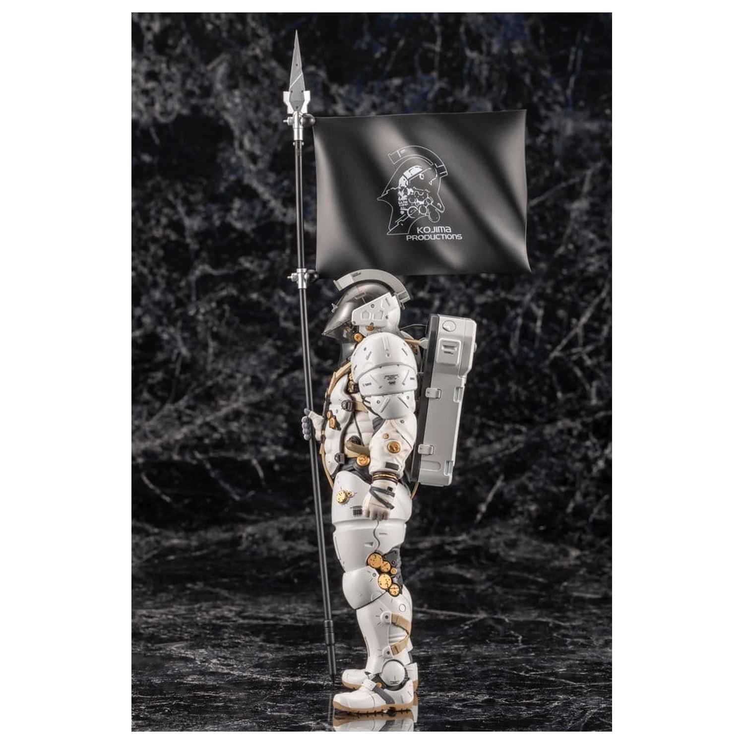 Kojima Productions Plastic Kit Model Ludens 19 cm poza produsului