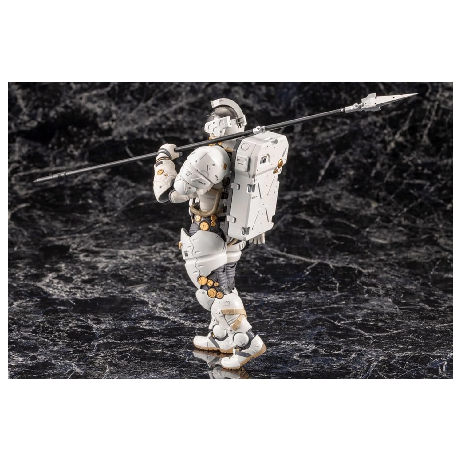 Kojima Productions Plastic Kit Model Ludens 19 cm poza produsului
