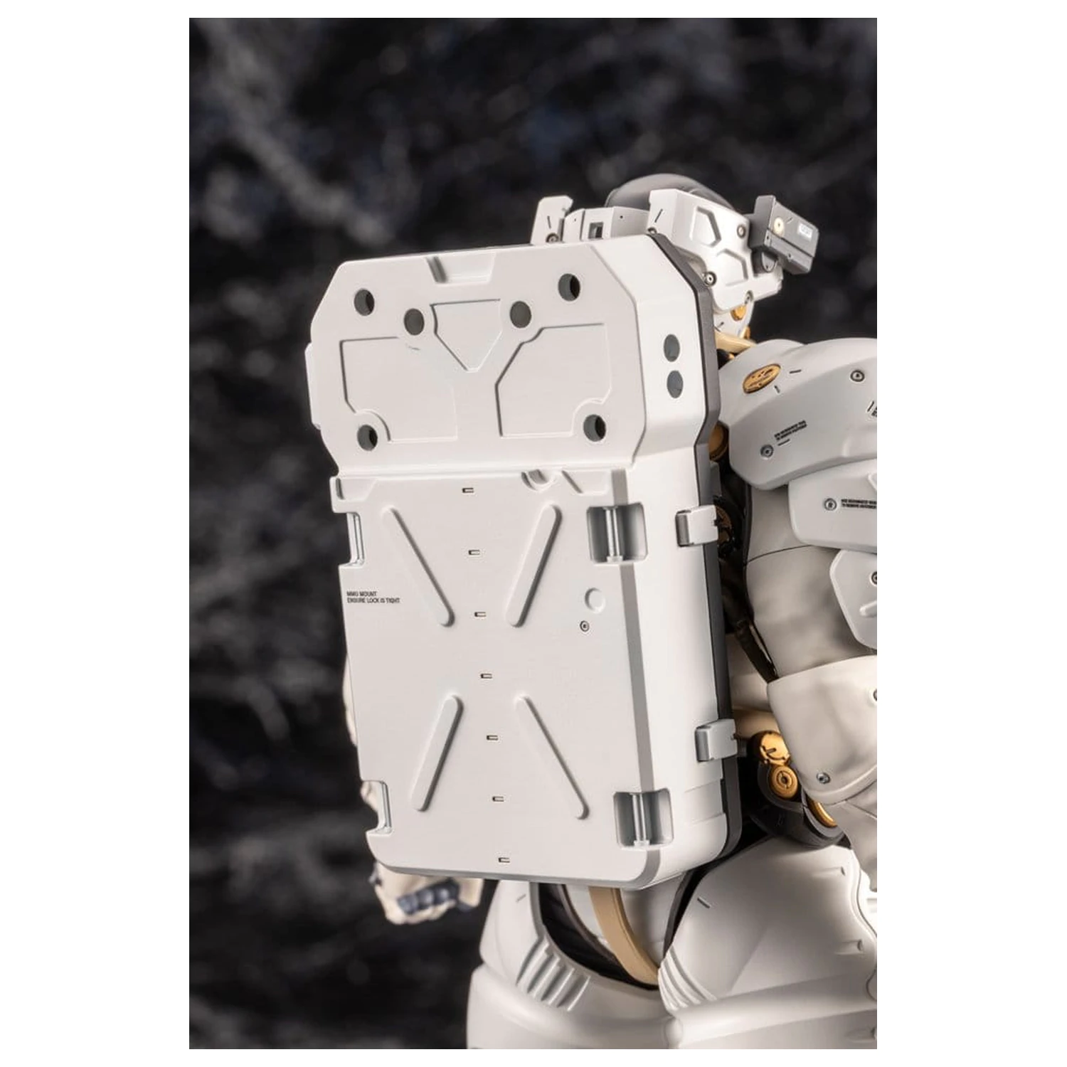 Kojima Productions Plastic Kit Model Ludens 19 cm poza produsului
