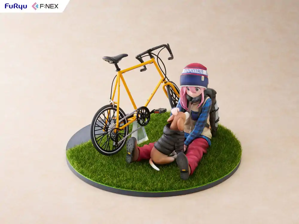 Laid Back Camp F:NEX Statuie PVC 1/7 Nadeshiko Kagamihara 13 cm poza produsului