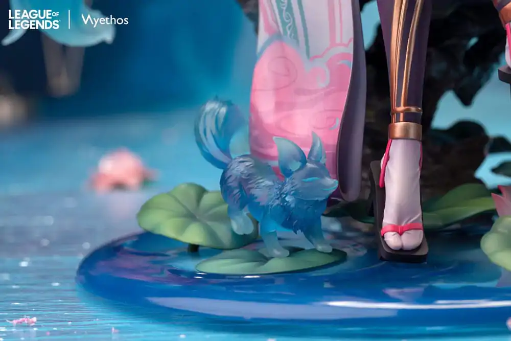 League of Legends Statuie PVC 1/7 Spirit Blossom Ahri 27 cm poza produsului