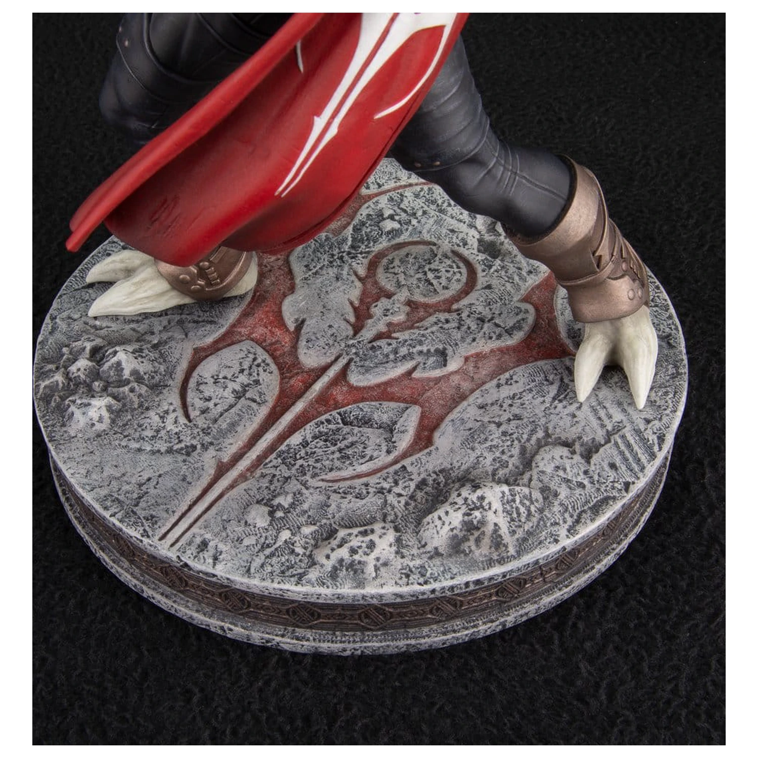 Legacy of Kain PVC Figurina Kain 22 cm poza produsului