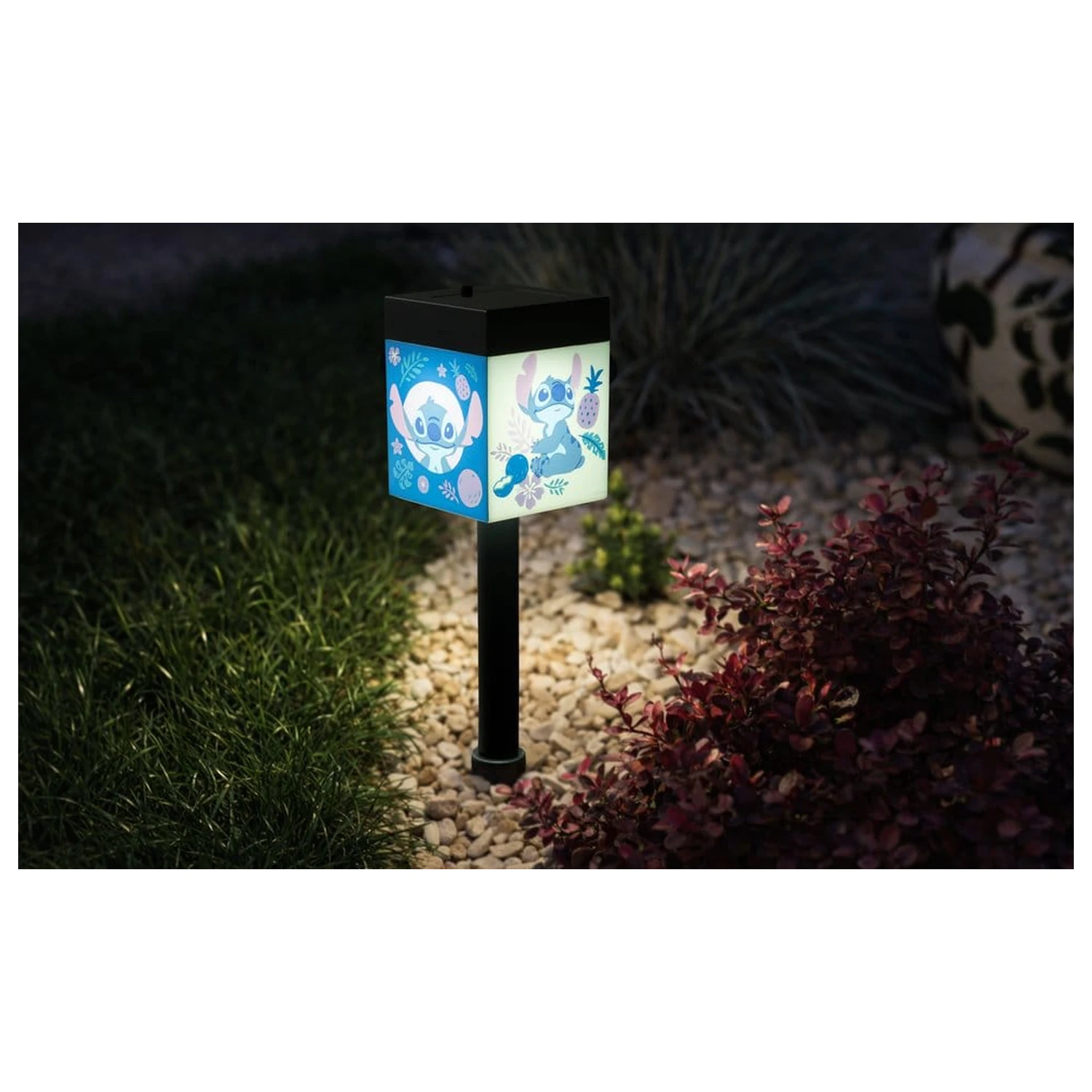 Lilo & Stitch LunaGlo Solar Stake Light Stitch poza produsului