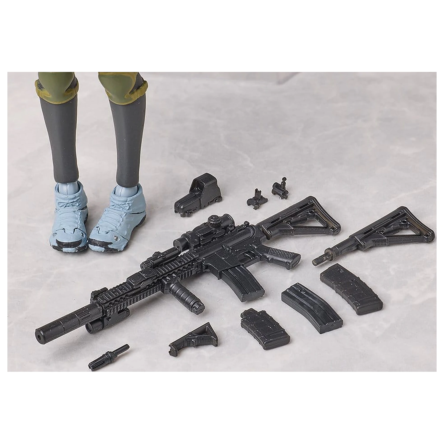 Little Armory figma Action Figure Miyo Asato: Summer Uniform ver. 1.5 13 cm poza produsului
