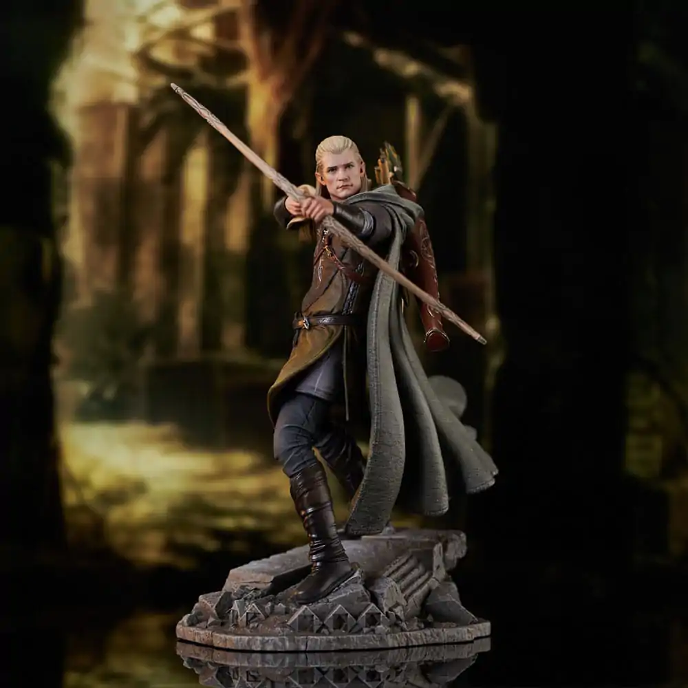 Lord of the Rings Deluxe Gallery Statuie PVC Legolas 25 cm poza produsului