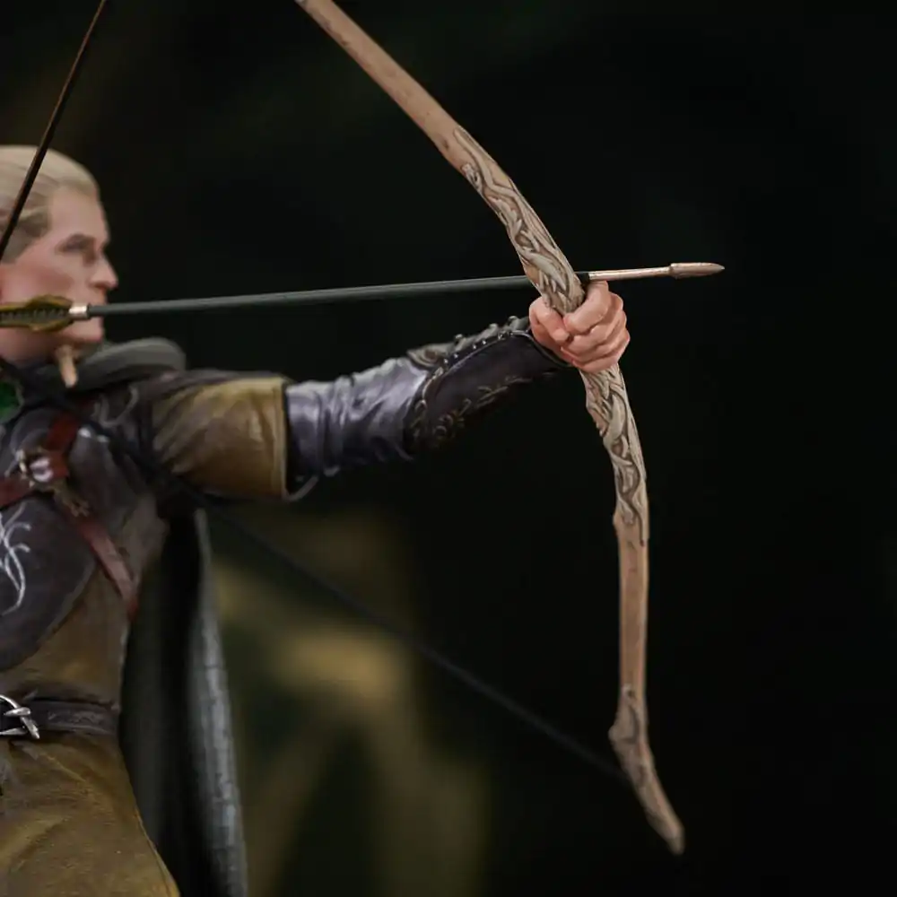 Lord of the Rings Deluxe Gallery Statuie PVC Legolas 25 cm poza produsului