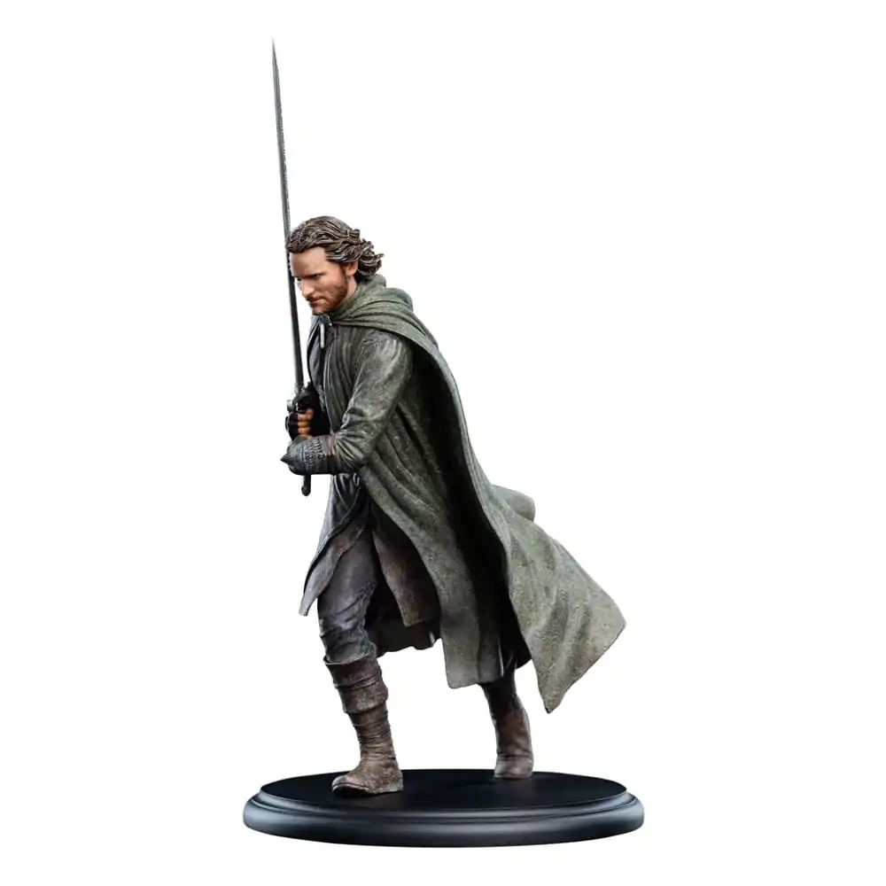 Lord of the Rings Statuie Mini Aragorn 20 cm poza produsului
