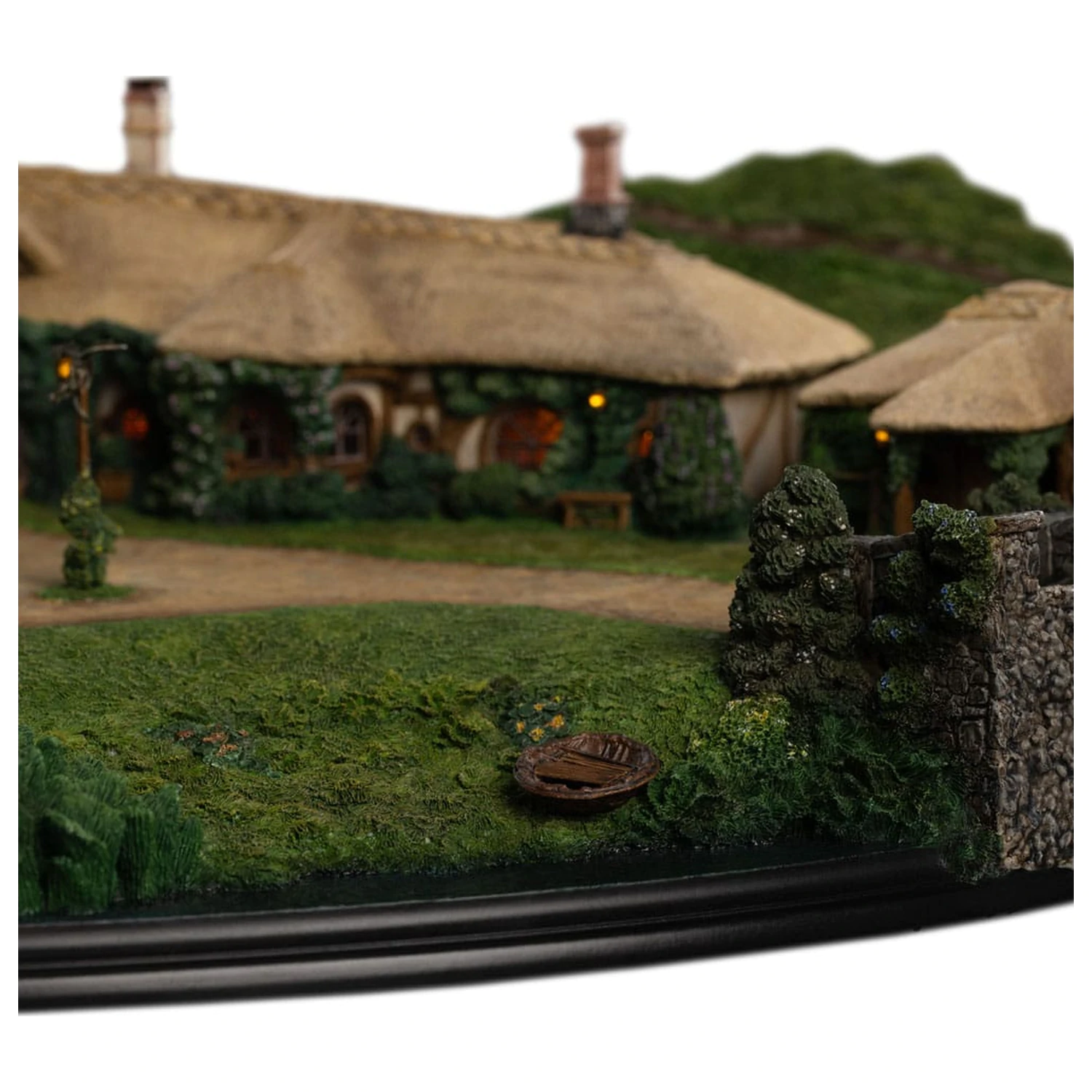 Lord of the Rings Statuie The Green Dragon Inn poza produsului