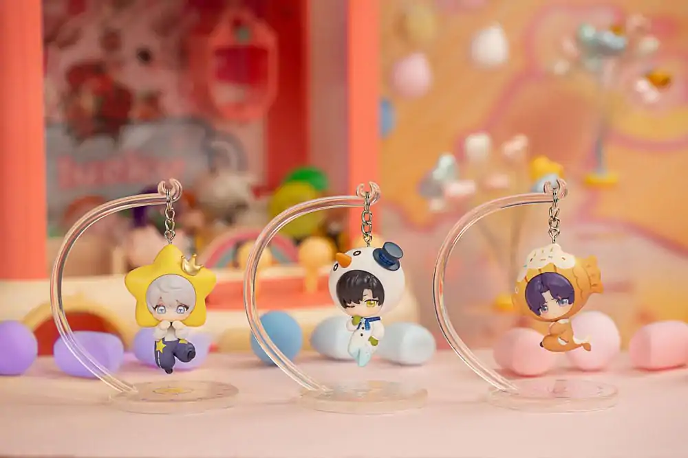 Love and Deepspace Figurina ChiBi cu Inima Clătinându-se Zayne 5 cm poza produsului