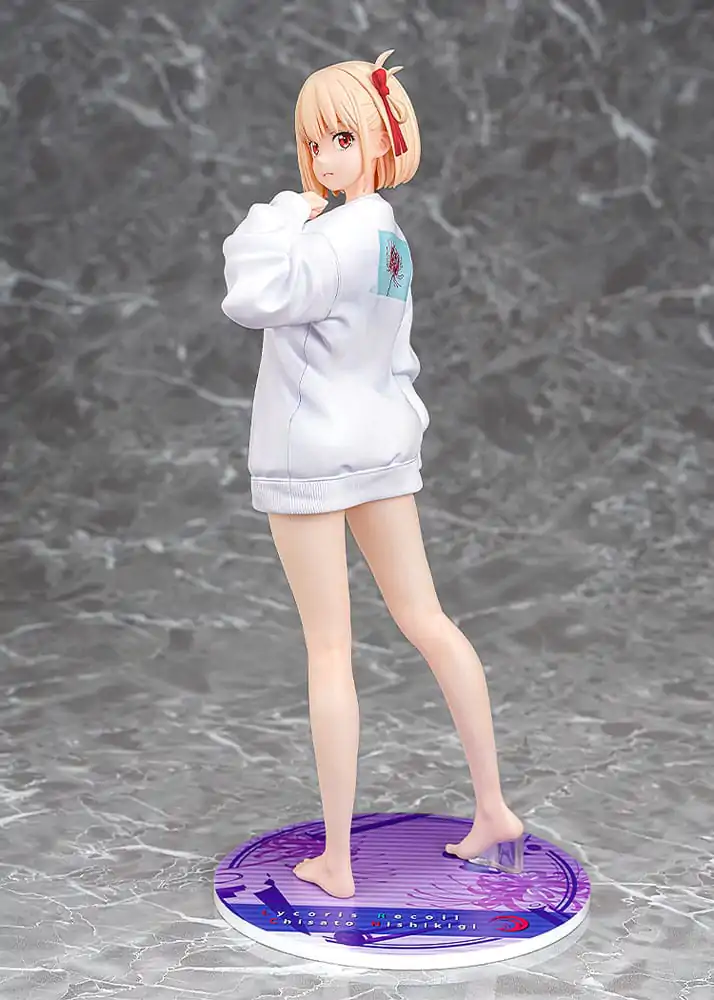Lycoris Recoil Statuie PVC 1/7 Chisato Nishikigi: Oversized Sweatshirt Ver. 25 cm poza produsului
