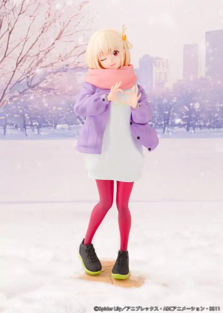 Statueta PVC Lycoris Recoil 1/7 Chisato Nishikigi Winter Ver. 23 cm poza produsului