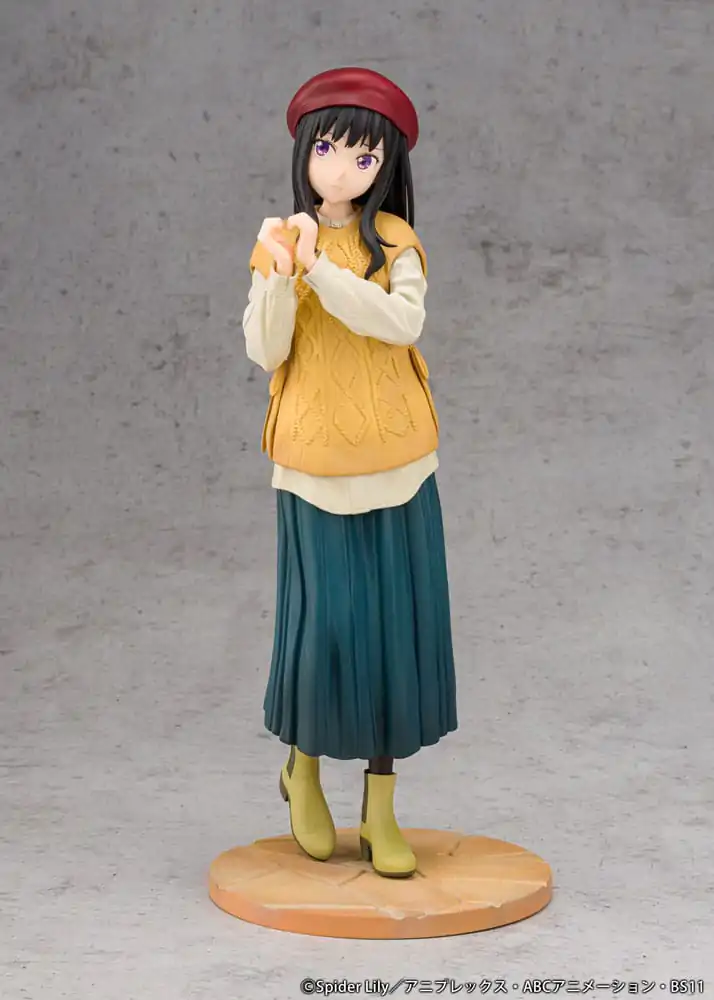 Lycoris Recoil Statuie PVC 1/7 Takina Inoue Winter Ver. 23 cm poza produsului