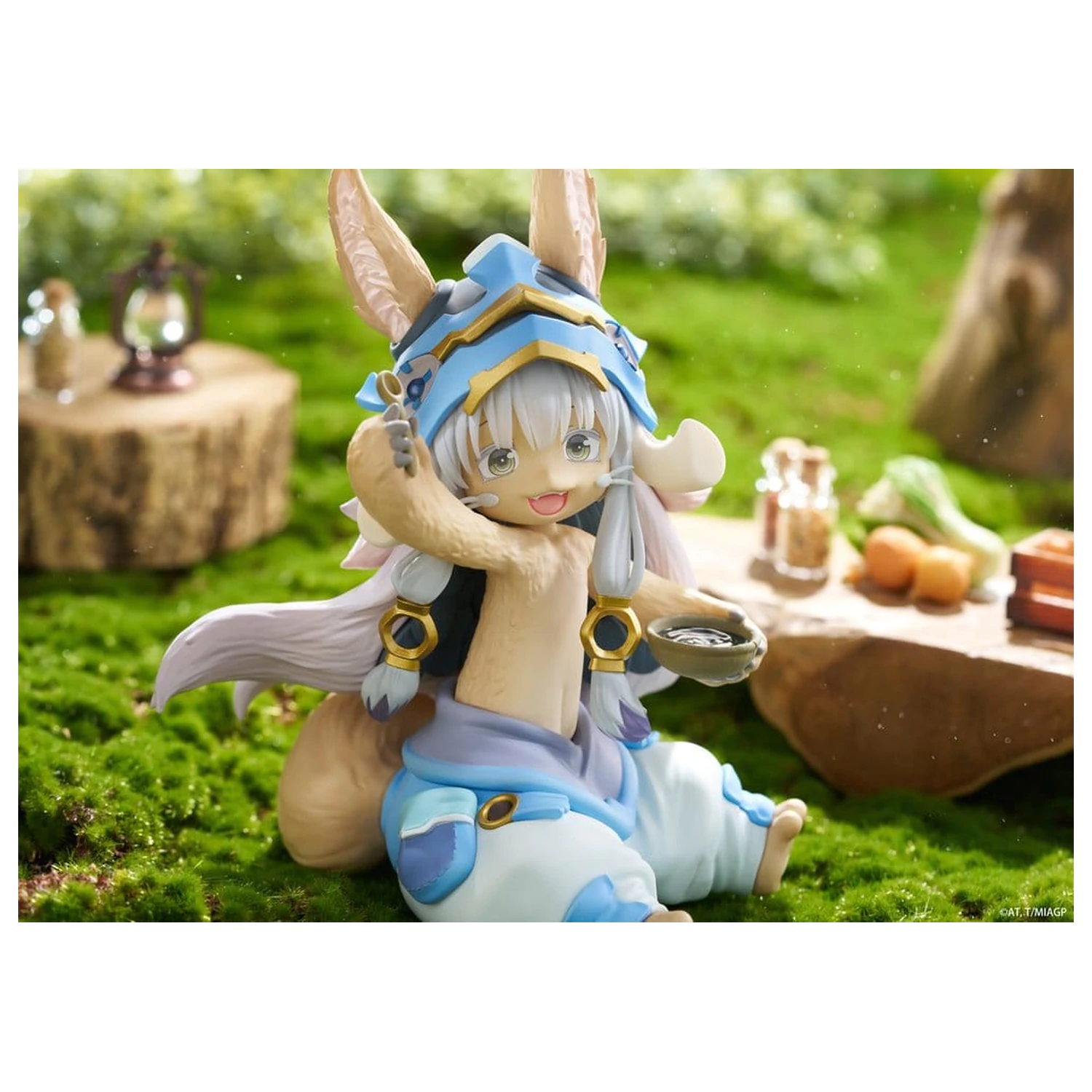 Made in Abyss Desktop Cute Figurina PVC Nanachi (Mealtime ver.) 13 cm poza produsului