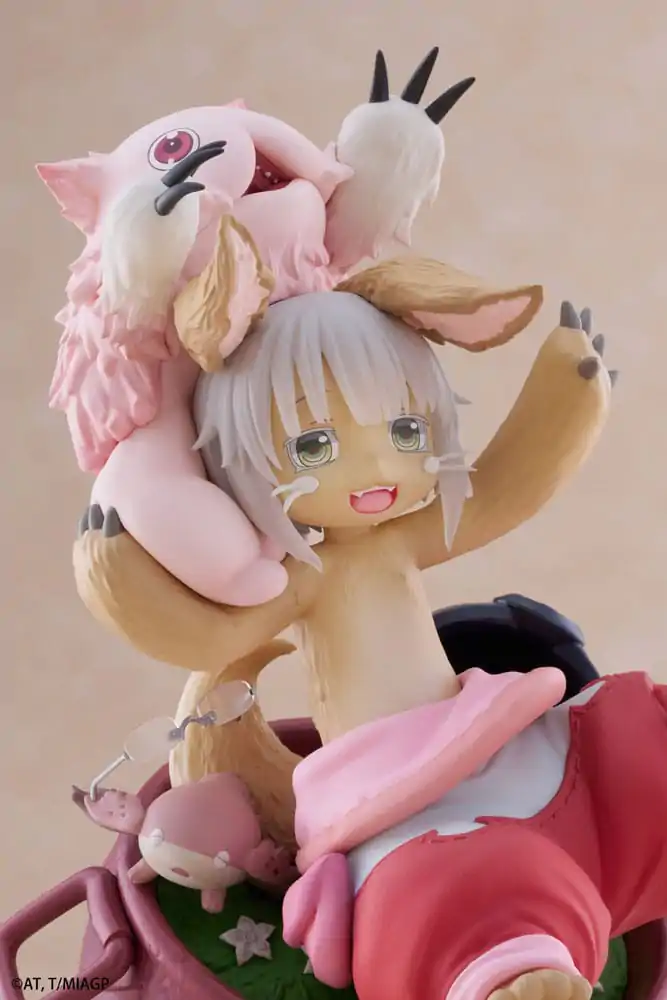 Made in Abyss: The Golden City of the Scorching Sun AMP+ PVC Statuie Nanachi My Treasure Reissue 16 cm poza produsului