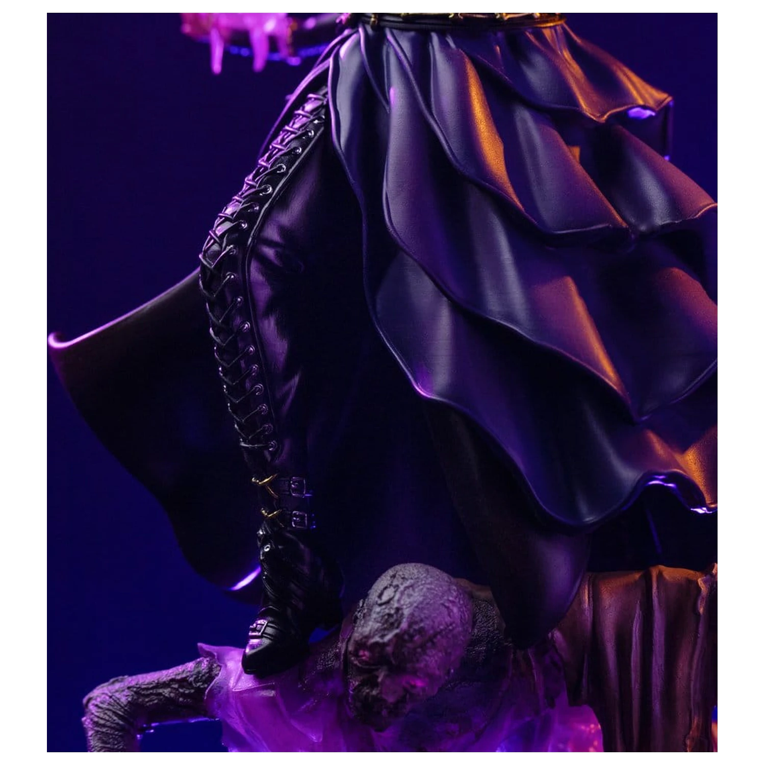 Magic: The Gathering Statuie Deluxe Art Scale 1/10 Liliana Vess 31 cm poza produsului