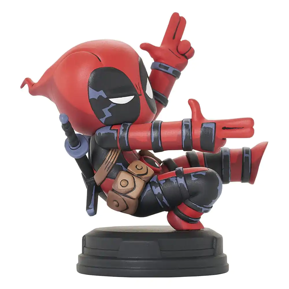 Marvel Animated Statuie Deadpool (Finger Guns) 8 cm poza produsului