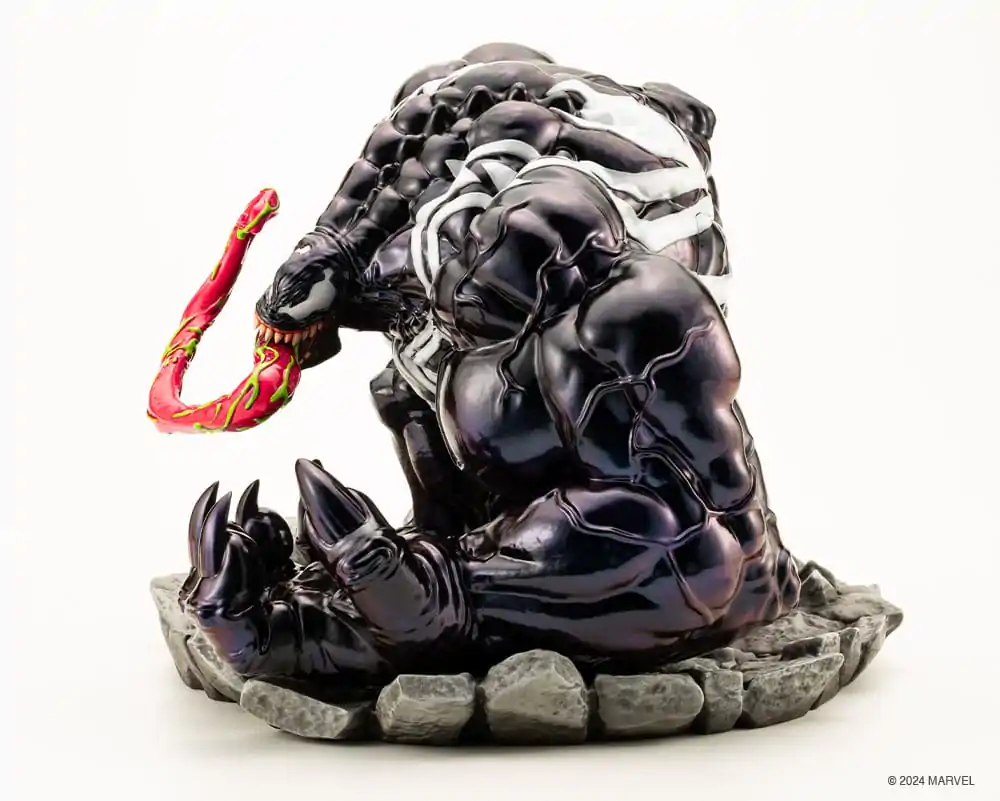 Marvel ARTFX Artist Series Statuie PVC 1/6 Venom Armed & Dangerous 22 cm poza produsului